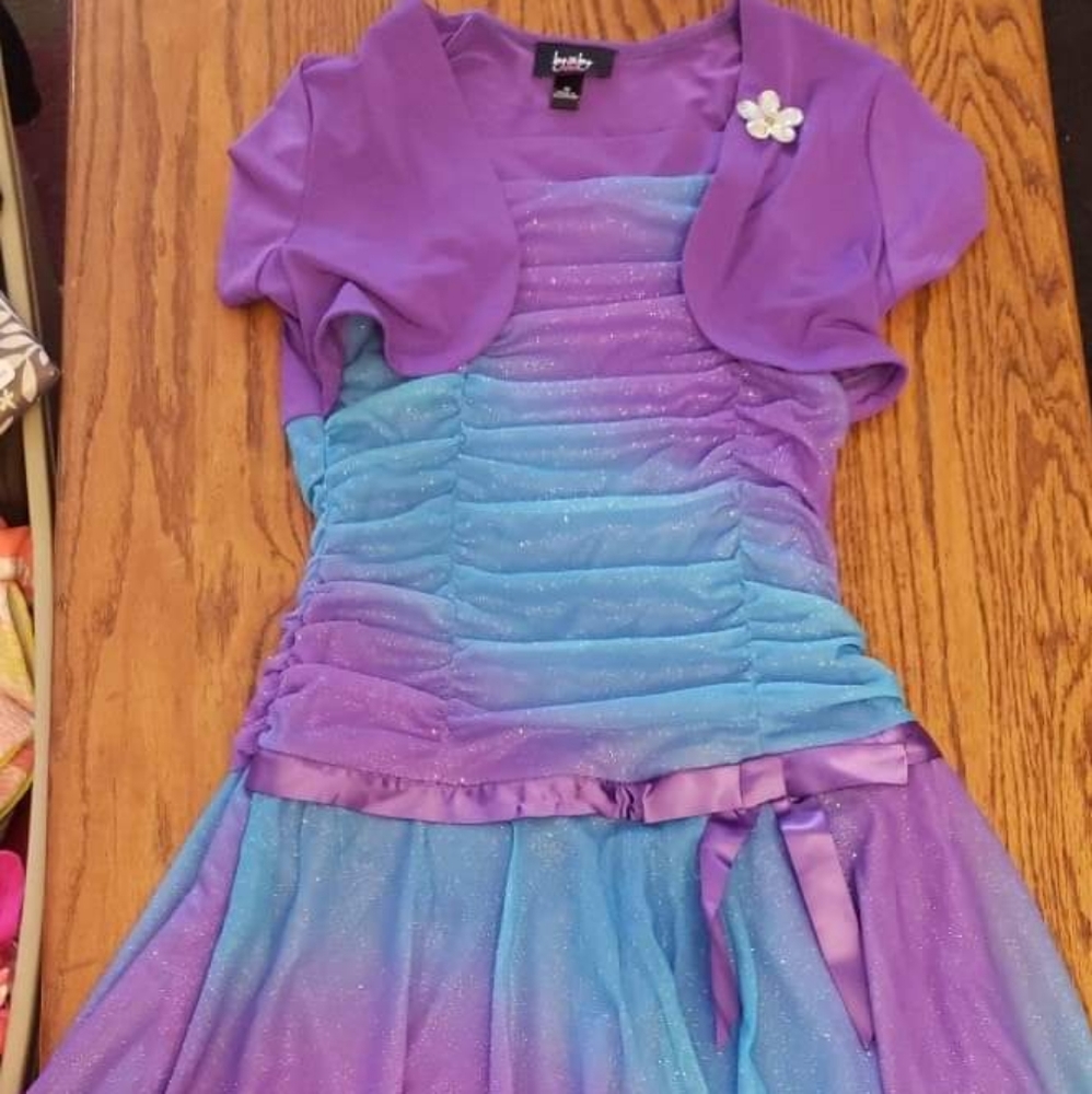 Girls size 16 sparkly dress